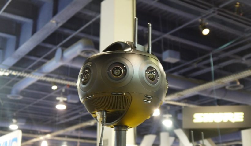 Insta360 Titan